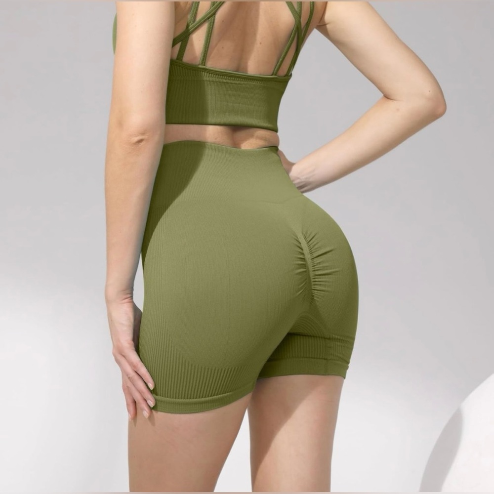 Qinsen Women's Workout 2 Piece SetBack Crisscross Backless Elastic Waist - Picture 3 of 8